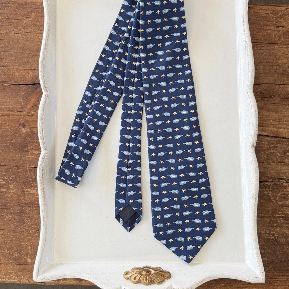 Brooks Brothers Makers Silk Blue Starfish Sailboat Tie
